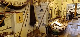 Den äldsta delen av museet. Massor av gamla verktyg, kartor, Anna & Meta skans och mycket annat.